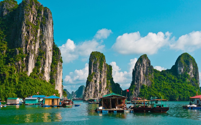 la-baie-de-ha-long-vietnam