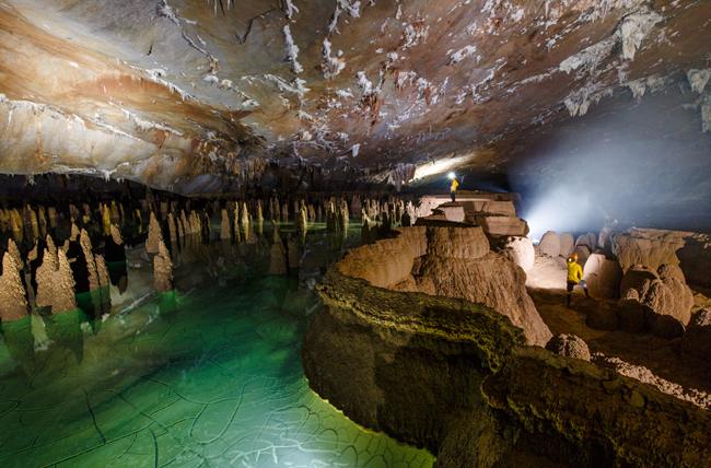 grottes-de-son-doong-quang-binh-vietnam