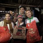 ajuda humanitaria em lao cai 19